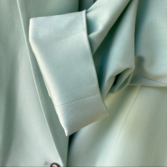 Alice + Olivia Denny Boyfriend Blazer with Roll Cuff Pistachio GREEN SIZE XL NWT - Picture 8 of 13